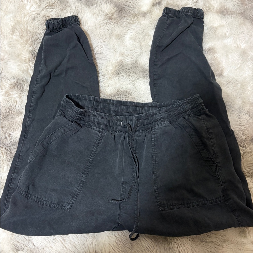 Women’s Cargo Black Joggers